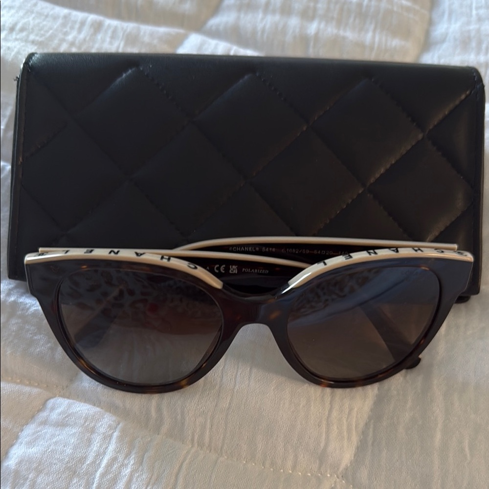 CHANEL Tortoise Classic Sunglasses with Sophisticated Design